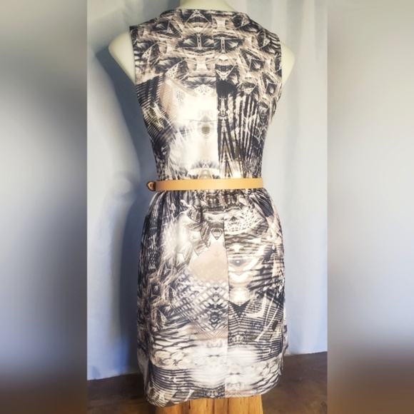 QED London diamond snake print dress *No Belt, Just For styling* - Picture 4 of 9